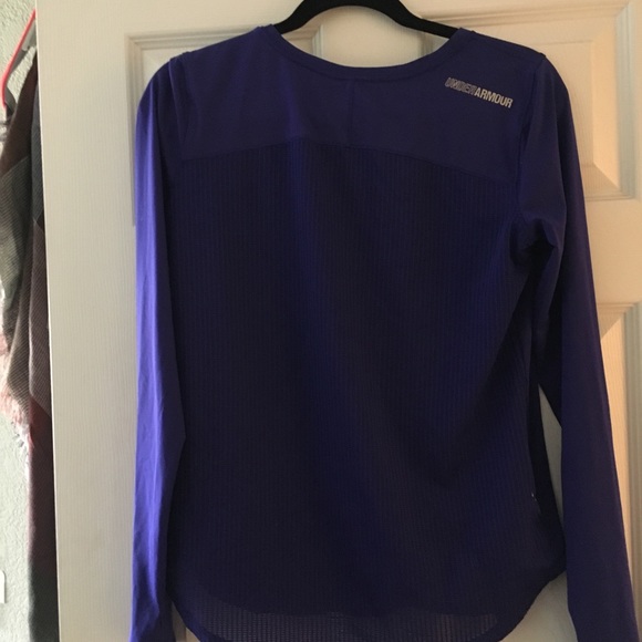 Under Armour Heat Gear Workout Long Sleeve - Picture 2 of 6